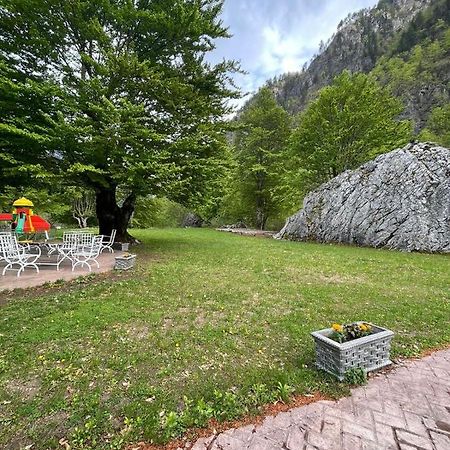 Bujtina Rilindja Guest House Valbone Exterior photo